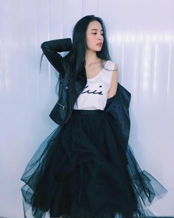 高清山东青岛美女李莎旻子甜美学院风写真图片第2张