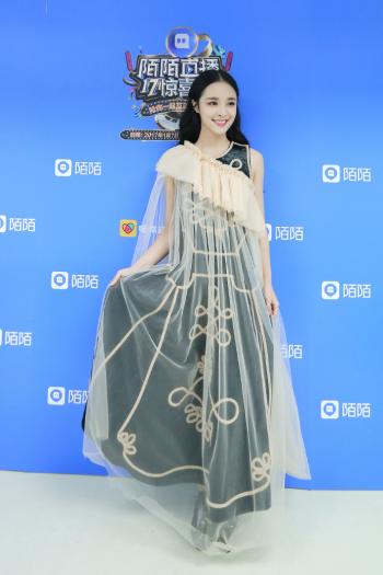 美女李莎图片 _ 第(9)张