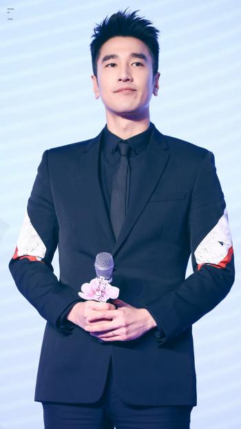 内地台湾省台北华语影视男演员夜华赵又廷高清图片第2张