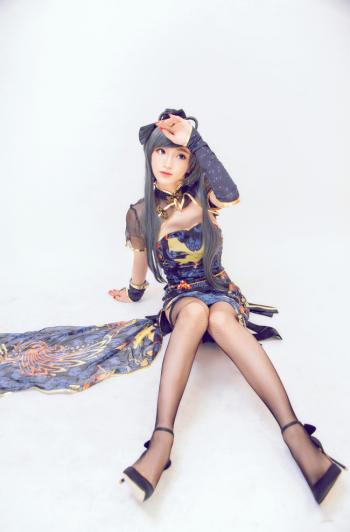 洛天依金丝雀可爱萝莉丝袜美腿Cosplay写真第3张