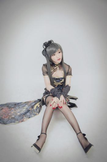 洛天依金丝雀可爱萝莉丝袜美腿Cosplay写真第6张