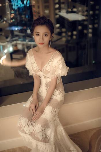 女星伊一图片 _ 第(4)张