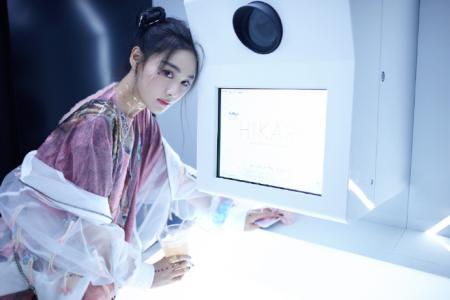 美女明星张馨予妩媚魅惑写真图片第2张