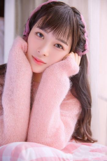 清纯可人的美女私房楚楚动人的唯美图片第0张