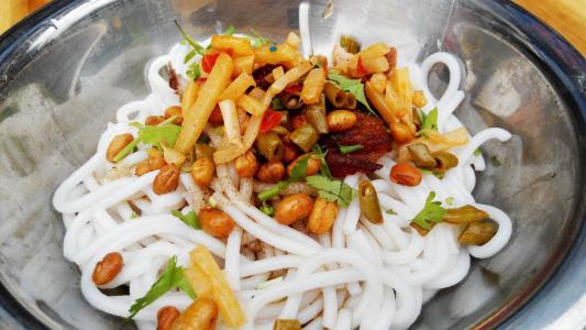 桂林米粉图片  贵州美食图片第4张