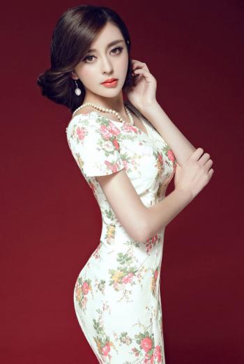 性感美女高兮妍抚媚诱惑迷人写真图片合集(二)第2张