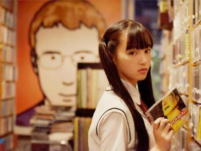 高清湖北省赤壁美女校花黄灿灿气质甜美养眼写真图片第3张