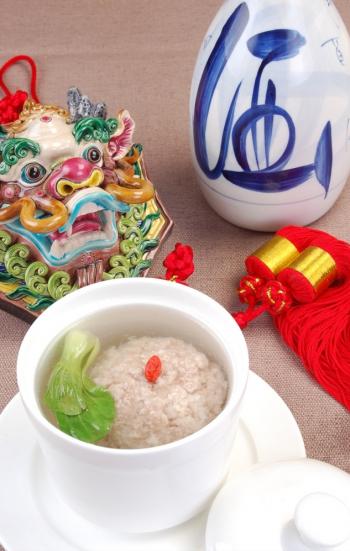 爆炒乌鸡图片桂林美食图片第0张