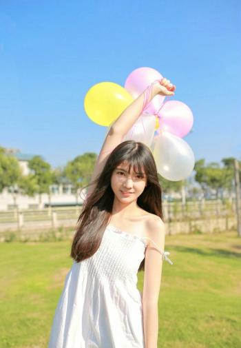 甜美女生图片 _ 第(3)张