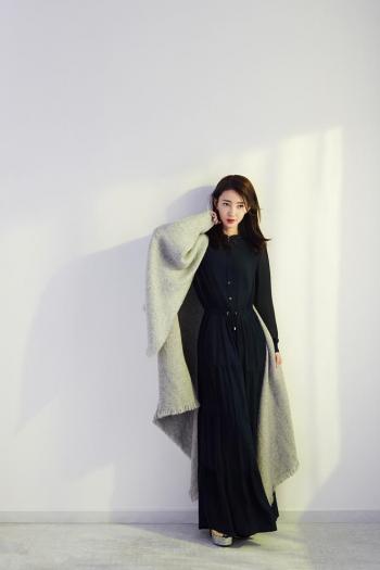 气质美女王丽坤清新素雅纯净至美艺术写真图片第4张