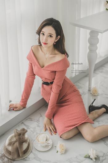 妖艳美女性感警察制服诱惑写真第5张