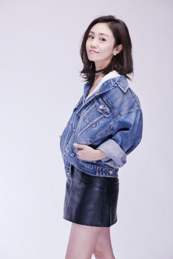 谭松韵胡冰卿闺蜜写真终曝光 萌系少女惹人爱第2张