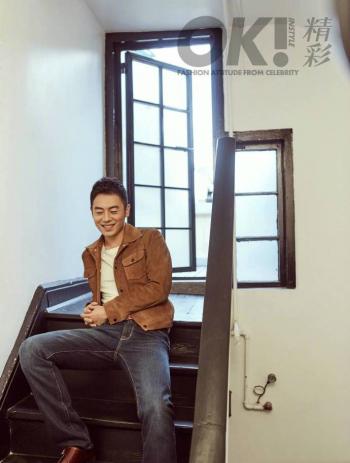 中国大陆江苏省盐城男演员朱亚文微博电影之夜西装图片第3张