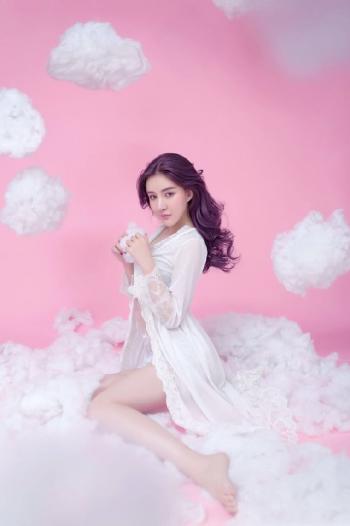 睡裙美女第6张