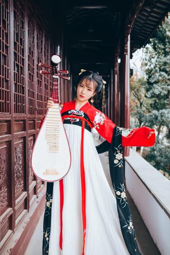 汉服美女图片 _ 第(8)张