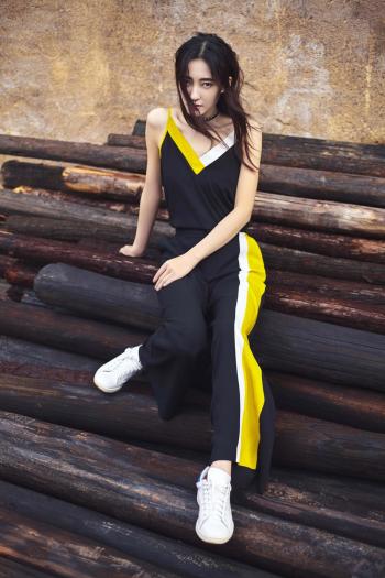 王丽坤温婉甜美靓丽写真图片第2张