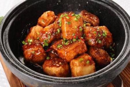 高清美食东北鲶鱼炖茄子图片第2张
