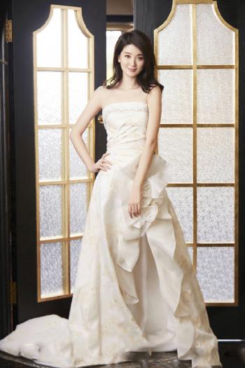高清中国内地黑龙江省哈尔滨女演员乔欣甜美养眼写真图片桌面壁纸第0张
