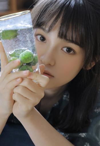 妖艳美女图片 _ 第(6)张