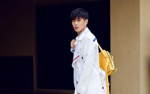 张若昀第4张