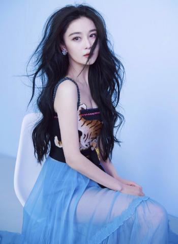 张馨予侠骨柔情古风写真图片第3张