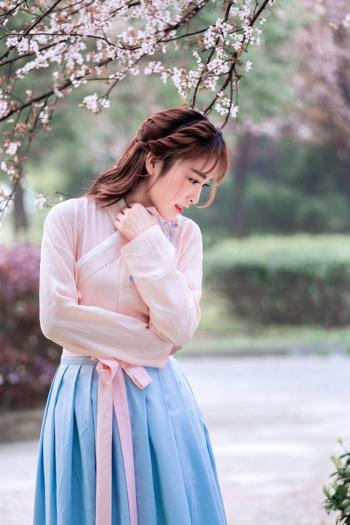 汉服美女图片 _ 第(4)张