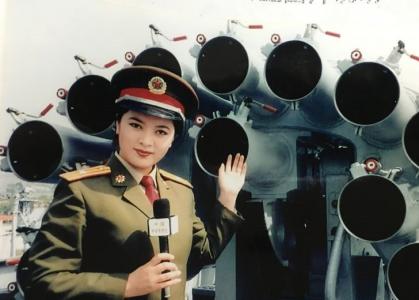 高清性感女星周也甜酷造型灵动写真图片第4张