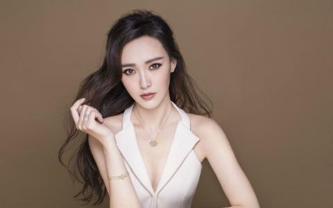 唐嫣图片 _ 第(1)张