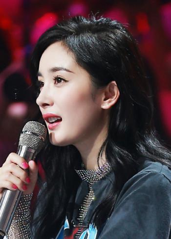 明星杨幂图片 _ 第(1)张