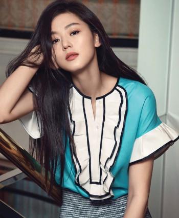 韩国首尔女演员来自星星的你女神全智贤写真图片第0张