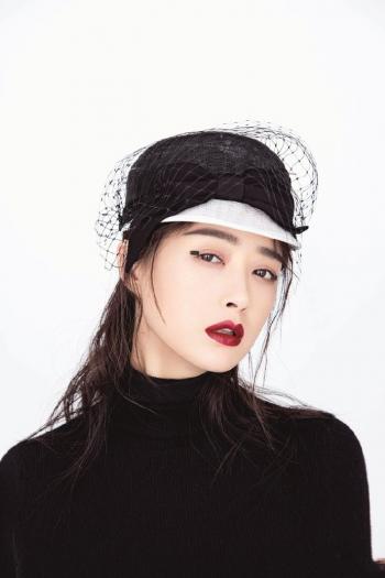 高清内地祖籍湖南益阳女演员蒋欣魅力彩妆写真图片第0张