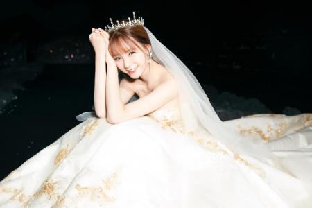 严屹宽杜若溪婚纱写真图片 明星夫妻温馨写真图片第4张