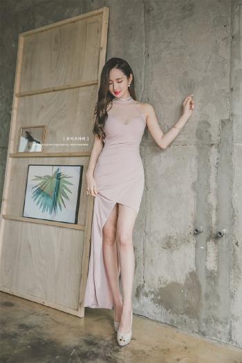 礼服美女图片 _ 第(3)张