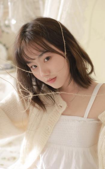 沙滩美女图片 _ 第(9)张
