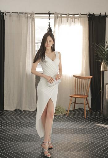 欧美女星凯特·贝金赛尔 图片第0张