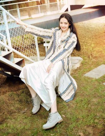 国民女神郭碧婷浪漫优雅写真图片 长发飘逸安静如初第5张