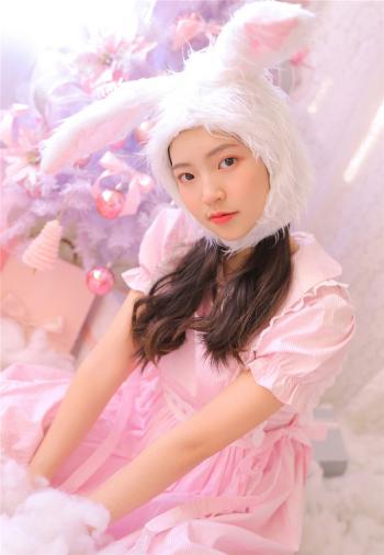 可爱兔女郎清纯嫩萝莉第2张