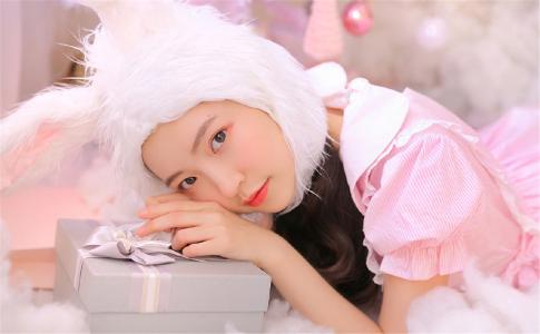 可爱兔女郎清纯嫩萝莉第4张