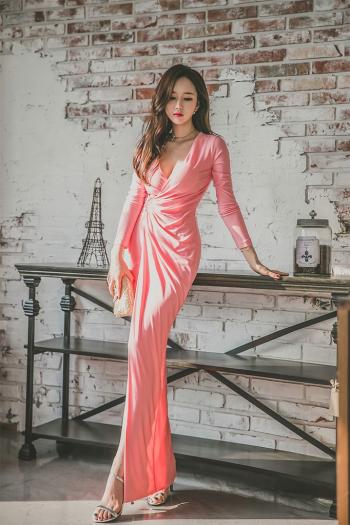 韩国美女卷发优雅女神性感美腿写真第6张