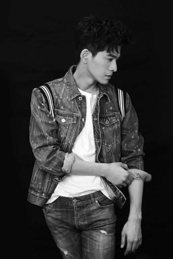 中国内地广西壮族自治区桂林影视男演员乔振宇暖男风秋季写真图片桌面壁纸第2张