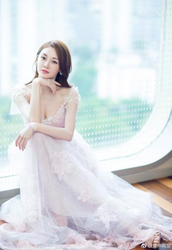 女星苗苗图片 _ 第(5)张