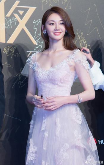 女星苗苗图片 _ 第(7)张