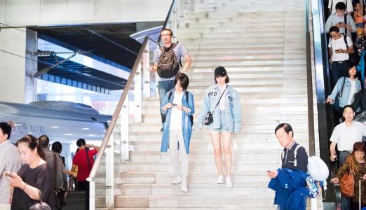 马甲线女王袁姗姗时尚性感写真图片超赞身材第5张
