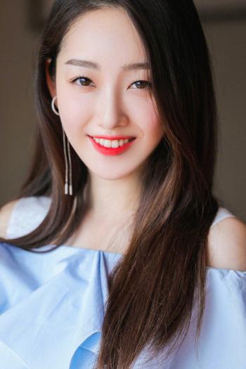 蒋梦婕图片 _ 第(1)张