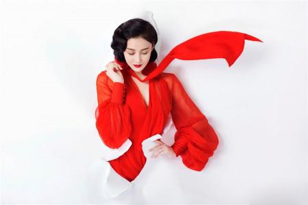 张馨予侠骨柔情古风写真图片第4张