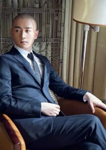 光头男图片 _ 第(7)张