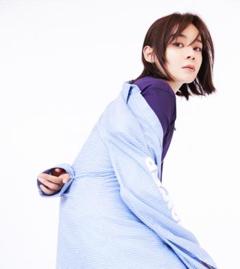 马甲线女王袁姗姗时尚性感写真图片超赞身材第0张