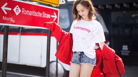 陆妍淇图片 _ 第(3)张