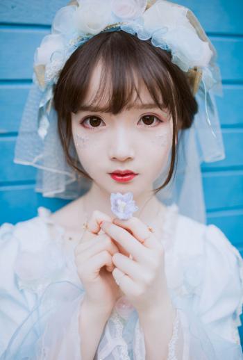 娃娃脸美女图片 _ 第(1)张