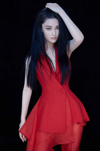 张馨予侠骨柔情古风写真图片第0张